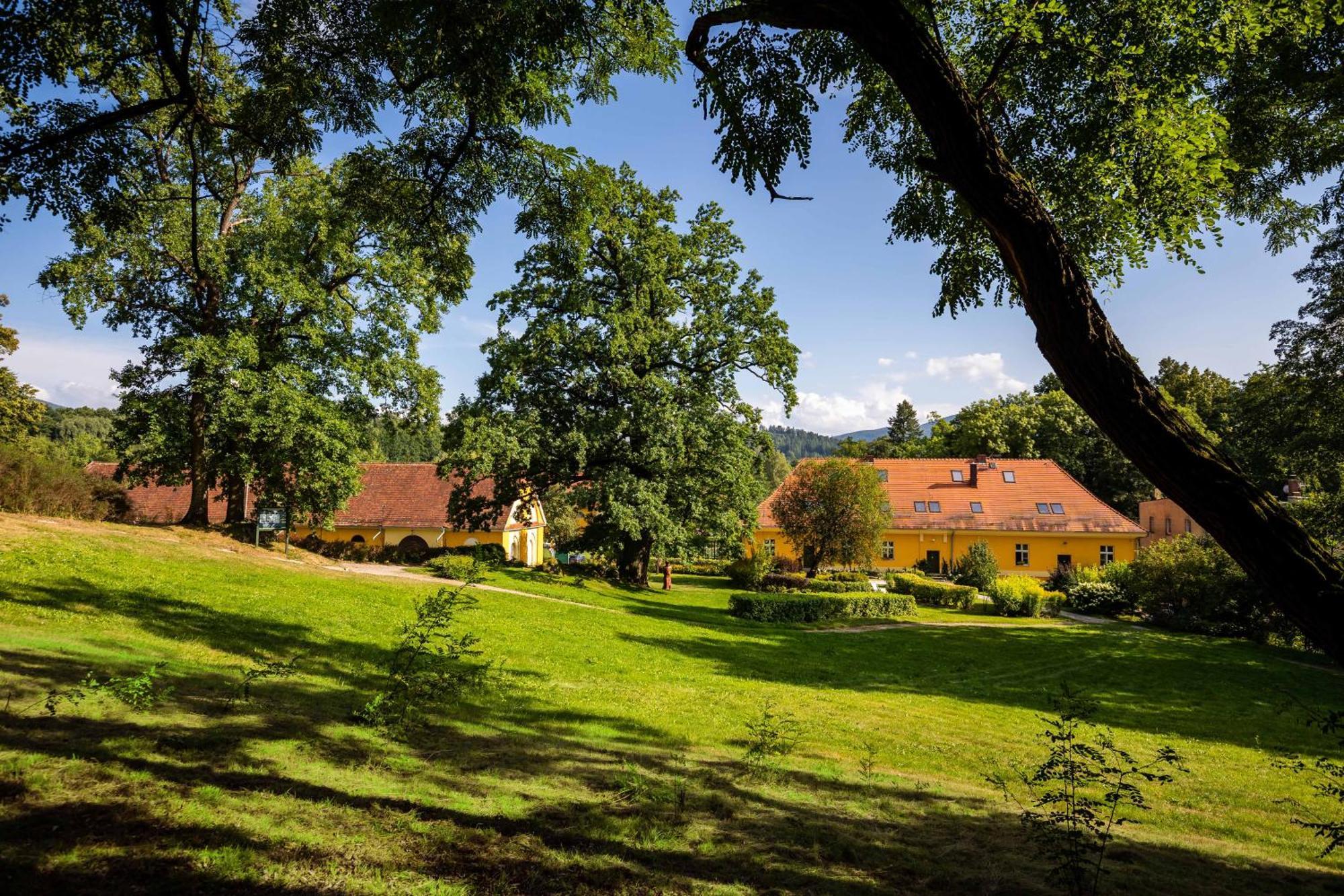 Apartamenty Ornamental Farm Bukowiec Bukowiec  Exterior foto